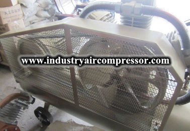 Precision Low Noise Industrial Piston Air Compressors 20HP 84CFM 8 Bar 0.5L